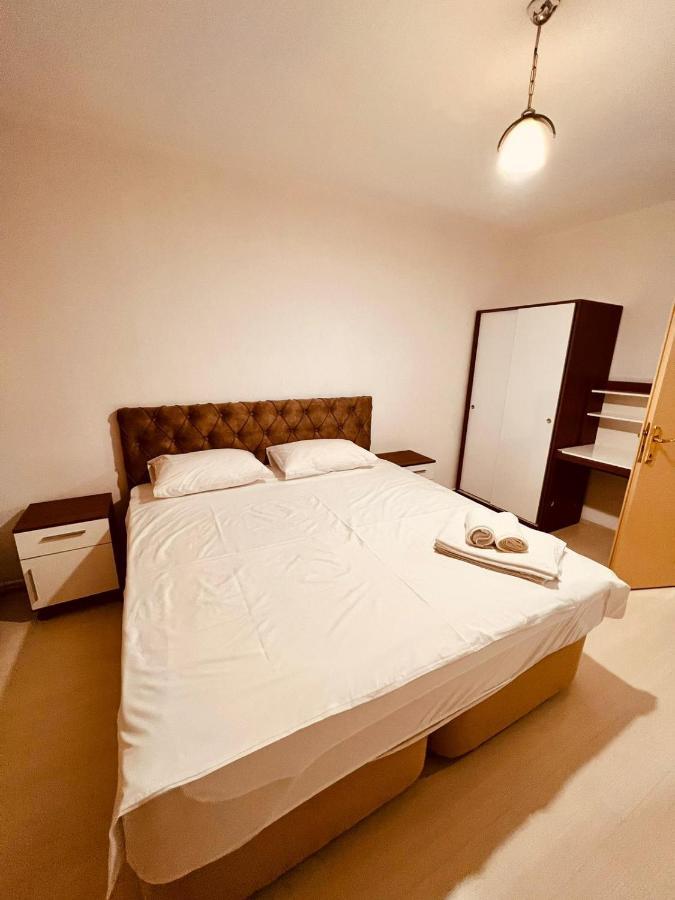 Royal Bby Apart Otel Gorukle Kültér fotó
