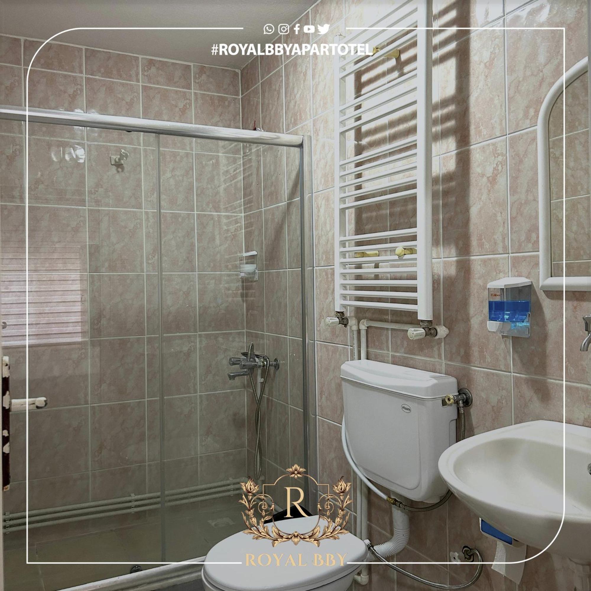 Royal Bby Apart Otel Gorukle Kültér fotó